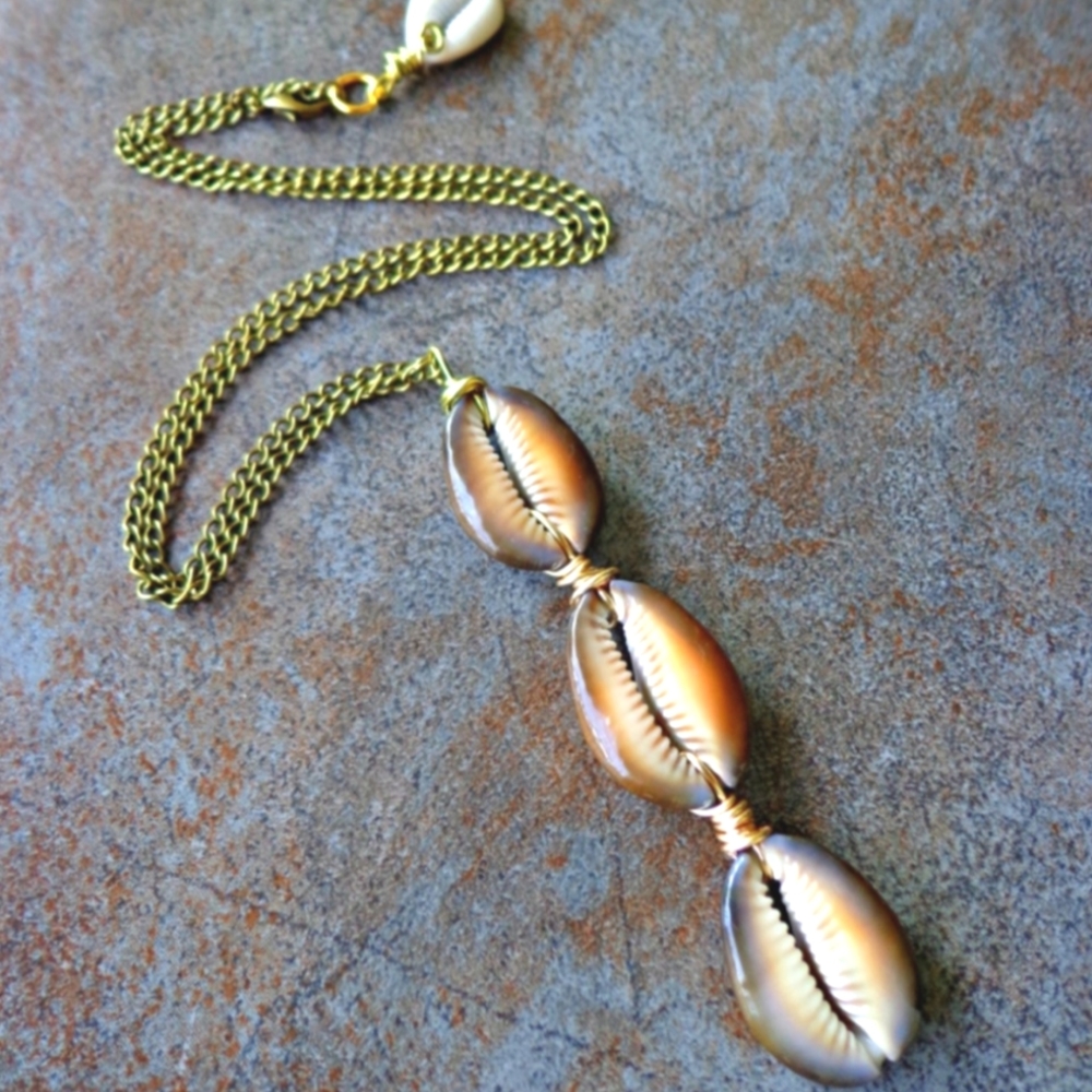 Triple Shell Necklace, Cowrie Shell Antiqued Bronze Chain Necklace, Sea Shells